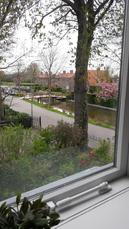 Het Burgemeestershuis Barsingerhorn Luaran gambar